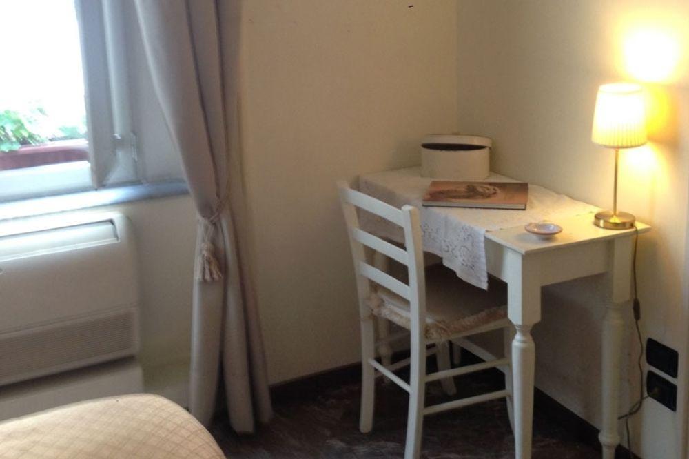 La Dimora Dei Baroni Couette-café 3*